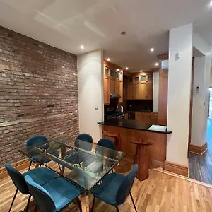 Spacious Downtown Apartment, 4br-2ba,free Wifi Appartement Montréal